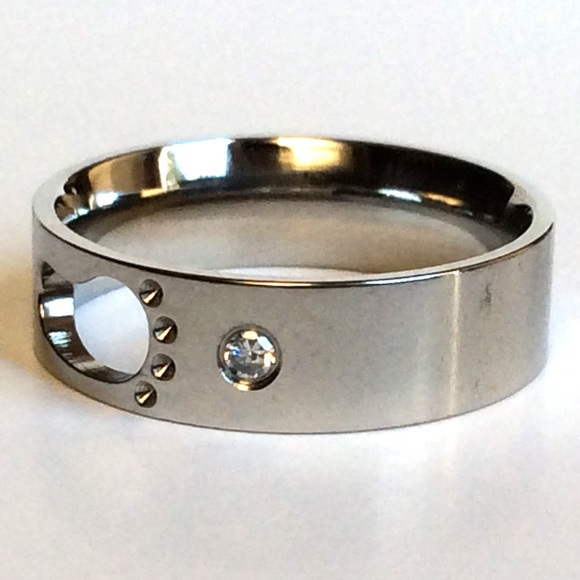 Engagement Ring, Promise Ring, Wedding Band - Picture 5 of 8